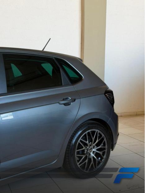 VOLKSWAGEN Polo Hatch 1.0 4P 170 TSI COMFORTLINE AUTOM�TICO, Foto 17