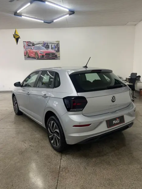 VOLKSWAGEN Polo Hatch 1.0 12V 4P 200 TSI HIGHLINE AUTOMÁTICO, Foto 5
