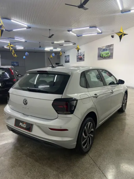 VOLKSWAGEN Polo Hatch 1.0 12V 4P 200 TSI HIGHLINE AUTOMÁTICO, Foto 10