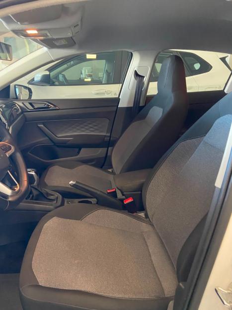 VOLKSWAGEN Polo Hatch 1.0 12V 4P 200 TSI  COMFORTLINE AUTOMÁTICO, Foto 8
