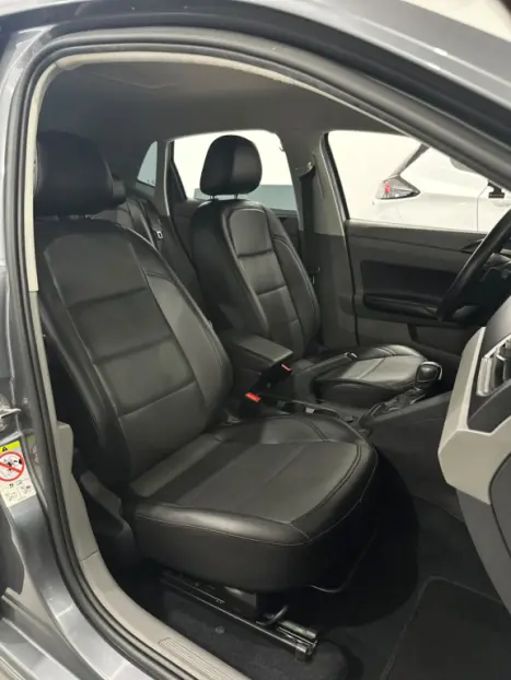 VOLKSWAGEN Polo Hatch 1.0 12V 4P 200 TSI  COMFORTLINE AUTOMÁTICO, Foto 4