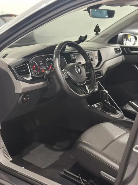 VOLKSWAGEN Polo Hatch 1.0 12V 4P 200 TSI  COMFORTLINE AUTOMÁTICO, Foto 13