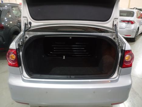 VOLKSWAGEN Polo Sedan 1.6 4P COMFORTLINE FLEX, Foto 9