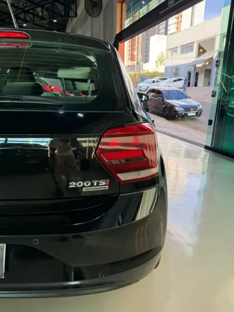 VOLKSWAGEN Polo Sedan 2.0 4P COMFORTLINE, Foto 10 VOLKSWAGEN Polo Sedan 2.0 4P COMFORTLINE, Foto 10