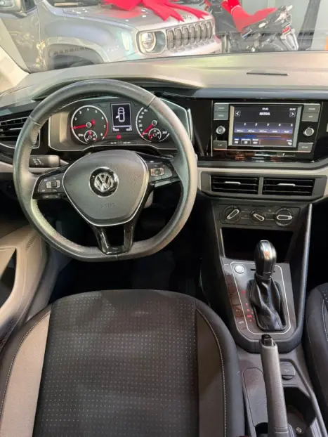 VOLKSWAGEN Polo Sedan 2.0 4P COMFORTLINE, Foto 13 VOLKSWAGEN Polo Sedan 2.0 4P COMFORTLINE, Foto 13