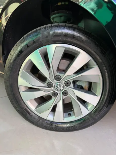 VOLKSWAGEN Polo Sedan 2.0 4P COMFORTLINE, Foto 19 VOLKSWAGEN Polo Sedan 2.0 4P COMFORTLINE, Foto 19