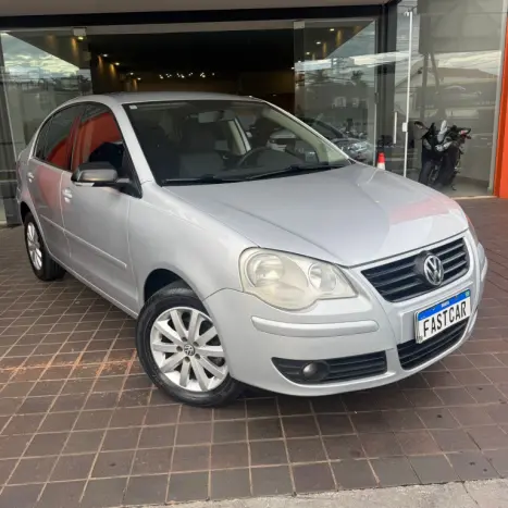 VOLKSWAGEN Polo Sedan 1.6 4P COMFORTLINE FLEX, Foto 1