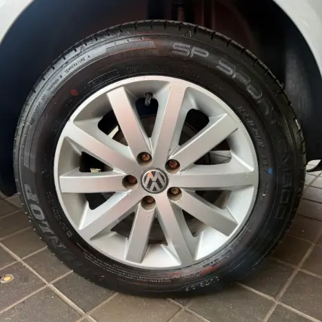 VOLKSWAGEN Polo Sedan 1.6 4P COMFORTLINE FLEX, Foto 14