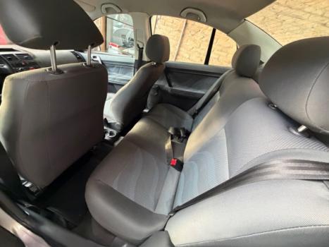 VOLKSWAGEN Polo Sedan 1.6 4P, Foto 7