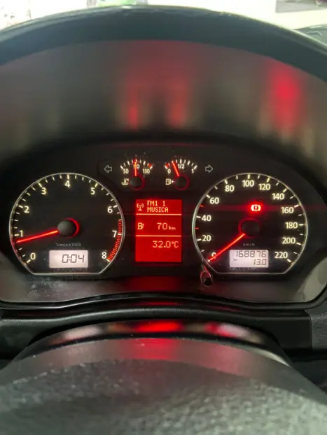 VOLKSWAGEN Polo Sedan 1.6 4P COMFORTLINE FLEX, Foto 4