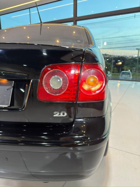 VOLKSWAGEN Polo Sedan 2.0 4P COMFORTLINE, Foto 9