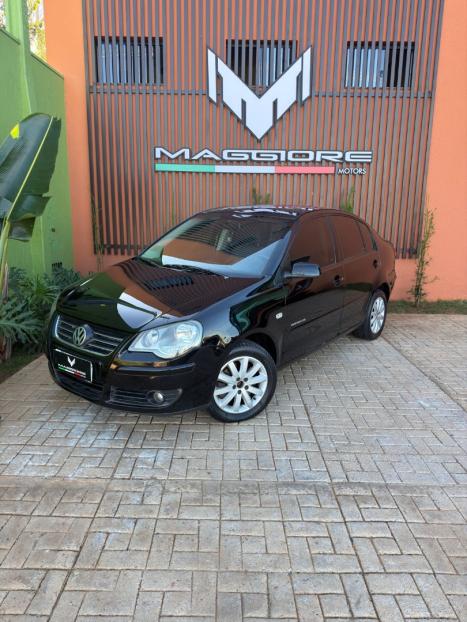 VOLKSWAGEN Polo Sedan 2.0 4P COMFORTLINE, Foto 5