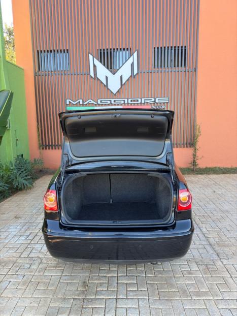VOLKSWAGEN Polo Sedan 2.0 4P COMFORTLINE, Foto 14