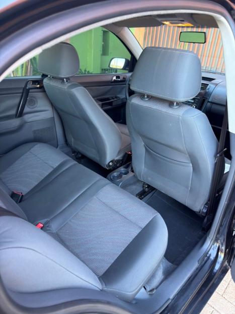 VOLKSWAGEN Polo Sedan 2.0 4P COMFORTLINE, Foto 16