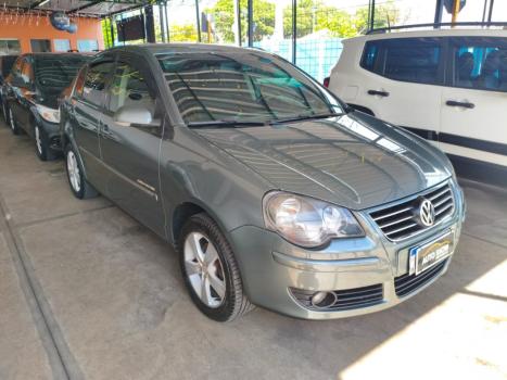 VOLKSWAGEN Polo Sedan 1.6 4P COMFORTLINE FLEX, Foto 2
