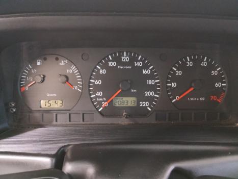 VOLKSWAGEN Santana 1.8 MI 4P, Foto 4