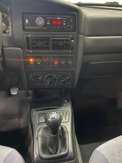 VOLKSWAGEN Santana 2.0 MI 4P, Foto 13