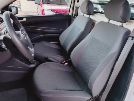 VOLKSWAGEN Saveiro 1.6 G7 CABINE SIMPLES ROBUST FLEX, Foto 11