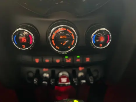 VOLKSWAGEN Saveiro 1.8 CL, Foto 7