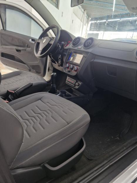 VOLKSWAGEN Saveiro 1.6 G5 CROSS CABINE ESTENDIDA FLEX, Foto 13
