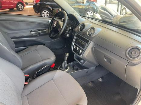 VOLKSWAGEN Saveiro 1.6 G5 TREND CABINE ESTENDIDA FLEX, Foto 4