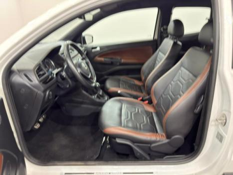 VOLKSWAGEN Saveiro 1.6 16V G6 CROSS CABINE DUPLA FLEX, Foto 8 VOLKSWAGEN Saveiro 1.6 16V G6 CROSS CABINE DUPLA FLEX, Foto 8