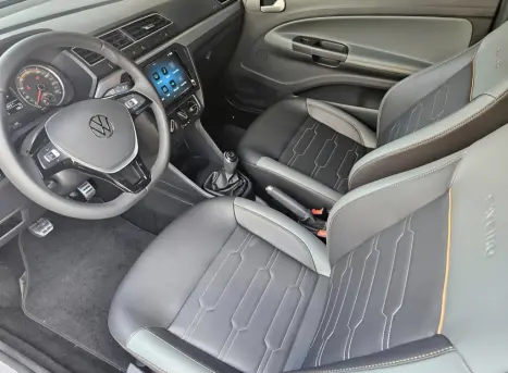 VOLKSWAGEN Saveiro 1.6 16V FLEX MSI EXTREME CABINE DUPLA, Foto 8
