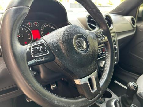 VOLKSWAGEN Saveiro 1.6 G6 CABINE DUPLA CROSS FLEX, Foto 13
