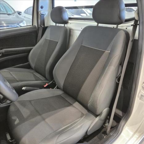 VOLKSWAGEN Saveiro 1.6 G6 TRENDLINE CABINE SIMPLES FLEX, Foto 10
