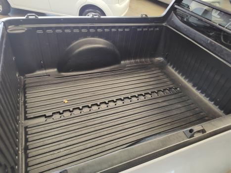 VOLKSWAGEN Saveiro 1.6 16V FLEX MSI ROBUST CABINE SIMPLES, Foto 3