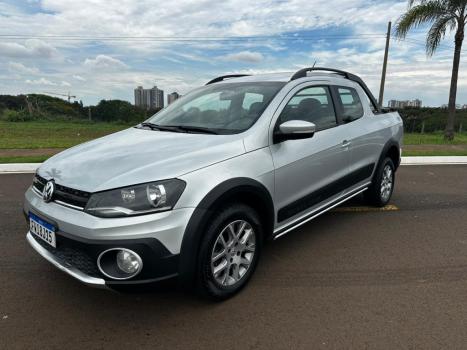 VOLKSWAGEN Saveiro 1.6 G6 CABINE DUPLA CROSS FLEX, Foto 2