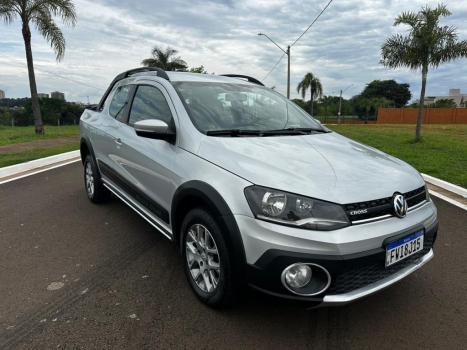 VOLKSWAGEN Saveiro 1.6 G6 CABINE DUPLA CROSS FLEX, Foto 3