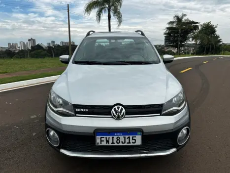 VOLKSWAGEN Saveiro 1.6 G6 CABINE DUPLA CROSS FLEX, Foto 6