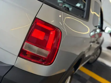 VOLKSWAGEN Saveiro 1.6 G7 ROBUST CABINE DUPLA FLEX, Foto 7