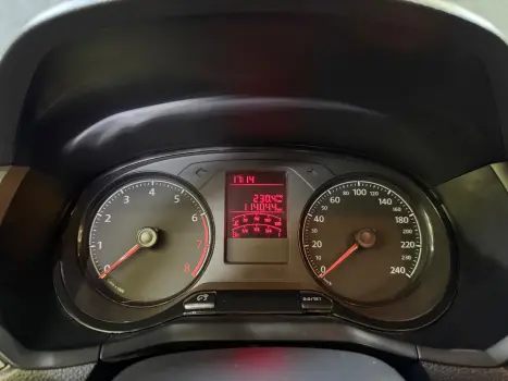 VOLKSWAGEN Saveiro 1.6 G7 ROBUST CABINE DUPLA FLEX, Foto 13