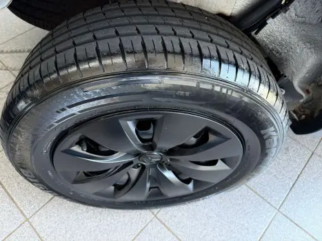 VOLKSWAGEN Saveiro 1.6 G7 CABINE SIMPLES ROBUST FLEX, Foto 13