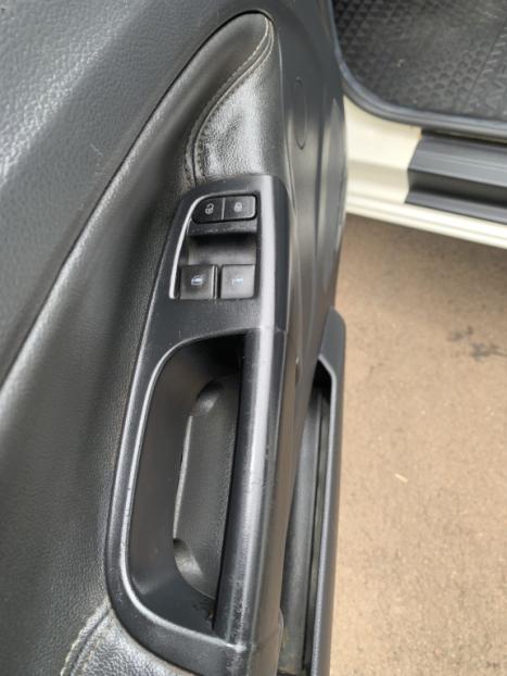 VOLKSWAGEN Saveiro 1.6 G7 CABINE SIMPLES TRENDLINE FLEX, Foto 2