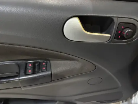 VOLKSWAGEN Saveiro 1.6 G6 TRENDLINE CABINE ESTENDIDA FLEX, Foto 13