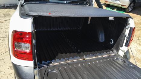 VOLKSWAGEN Saveiro 1.6 16V G6 CROSS CABINE DUPLA FLEX, Foto 7