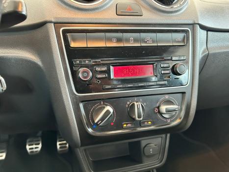 VOLKSWAGEN Saveiro 1.6 G6 CABINE DUPLA CROSS FLEX, Foto 19