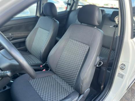 VOLKSWAGEN Saveiro 1.6 G6 TRENDLINE CABINE DUPLA FLEX, Foto 9