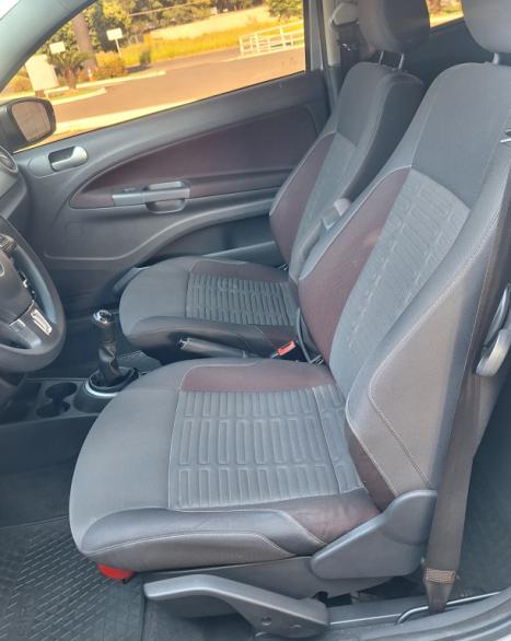 VOLKSWAGEN Saveiro 1.6 G6 HIGHLINE CABINE DUPLA FLEX, Foto 2