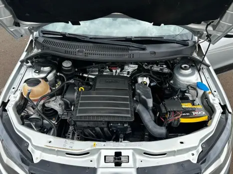 VOLKSWAGEN Saveiro 1.6 G6 CABINE DUPLA CROSS FLEX, Foto 5