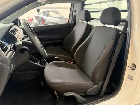 VOLKSWAGEN Saveiro 1.6 16V FLEX MSI ROBUST CABINE SIMPLES, Foto 9