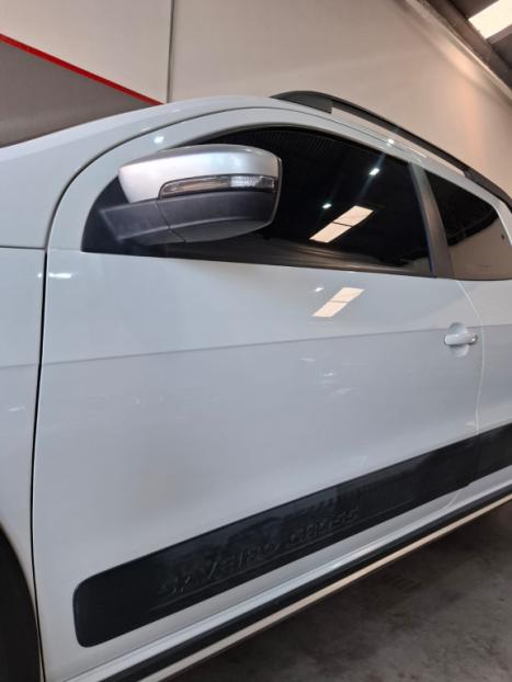 VOLKSWAGEN Saveiro 1.6 G6 CABINE DUPLA CROSS FLEX, Foto 6