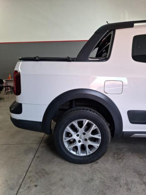 VOLKSWAGEN Saveiro 1.6 G6 CABINE DUPLA CROSS FLEX, Foto 11