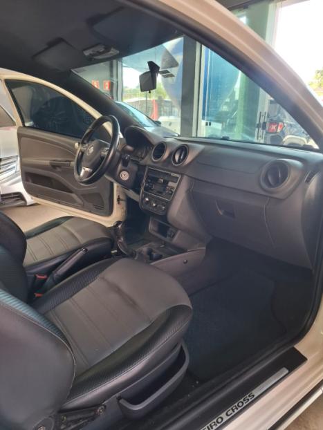 VOLKSWAGEN Saveiro 1.6 G6 CABINE DUPLA CROSS FLEX, Foto 17