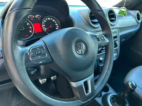 VOLKSWAGEN Saveiro 1.6 16V G6 CROSS CABINE DUPLA FLEX, Foto 16