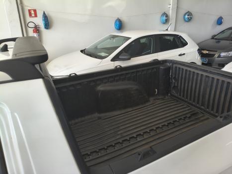 VOLKSWAGEN Saveiro 1.6 16V FLEX MSI ROBUST CABINE SIMPLES, Foto 4