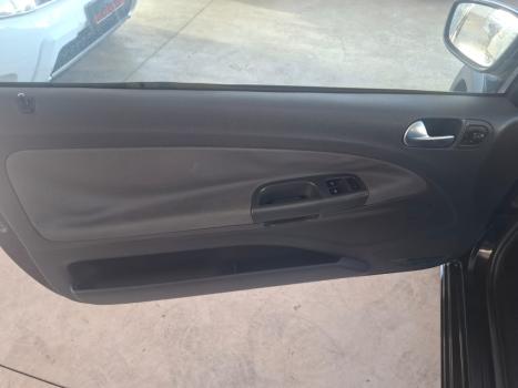 VOLKSWAGEN Saveiro 1.6 FLEX MPI TRENDLINE CABINE SIMPLES, Foto 4